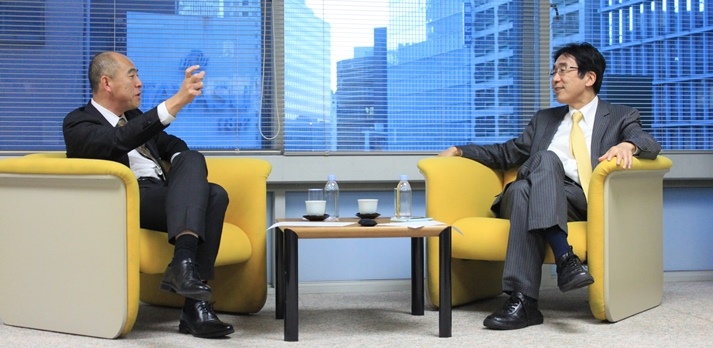 Takeo Hoshi, left, and Tatsuo Hatta.